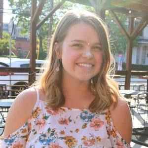 Meet your Posher, Leah